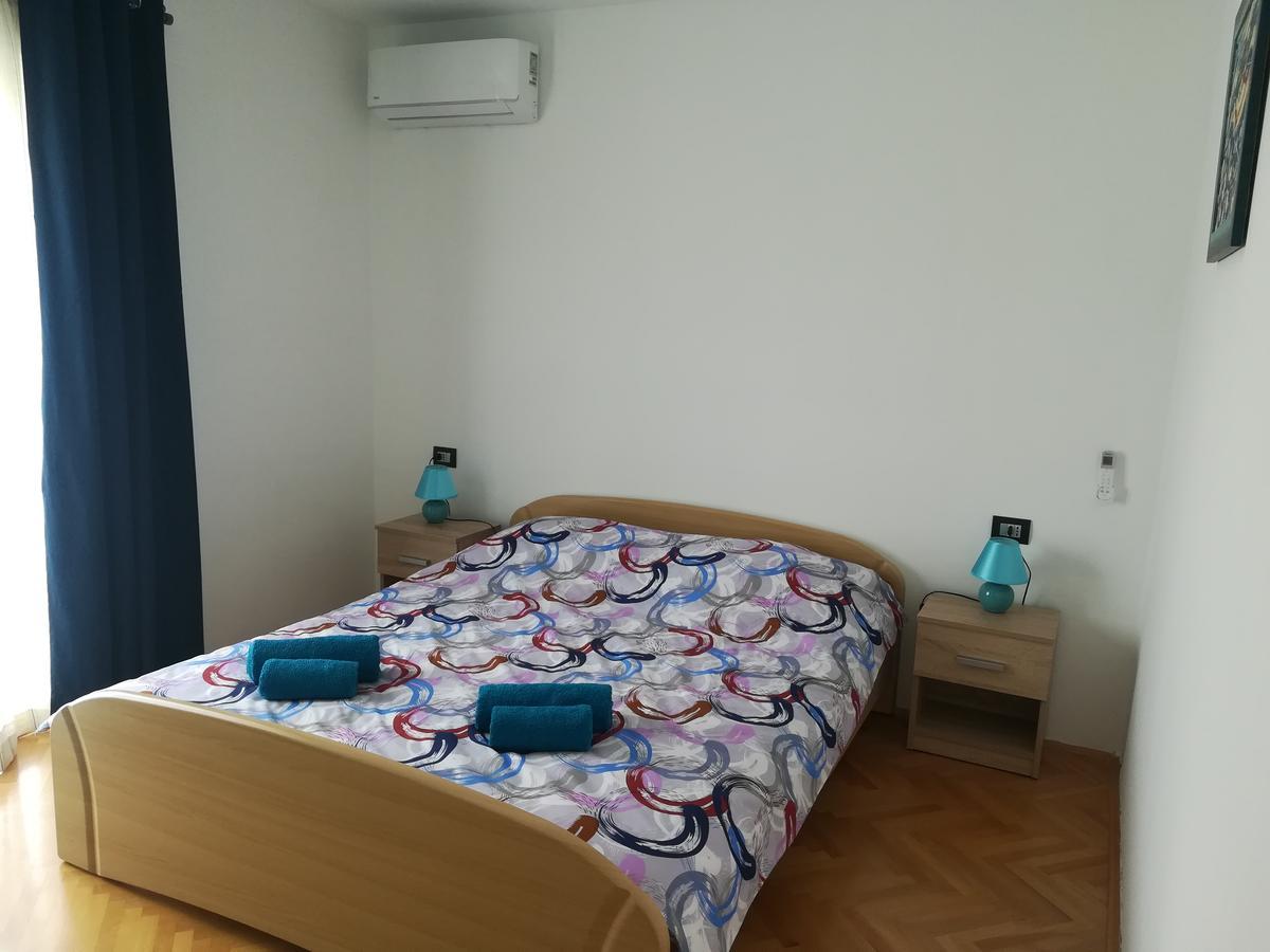 Apartamento Valki Poreč Exterior foto