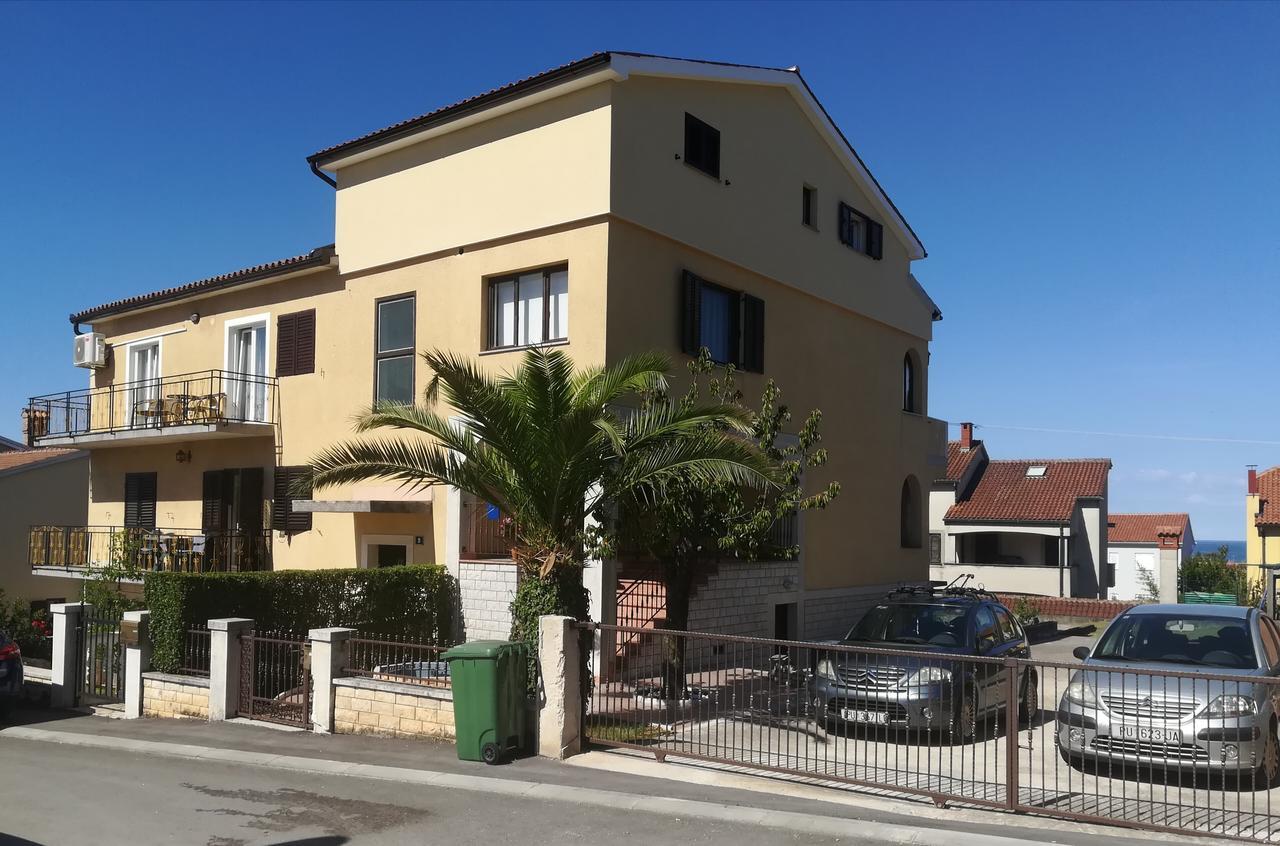 Apartamento Valki Poreč Exterior foto